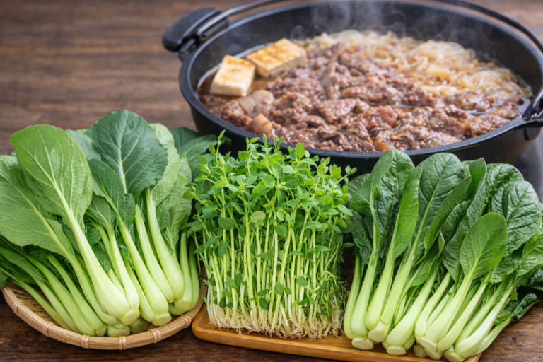 すき焼きの春菊の代わりは何？小松菜・豆苗・ほうれん草などおすすめ野菜を紹介