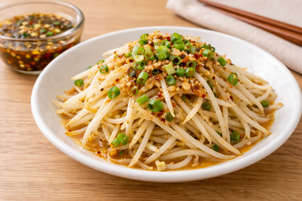 油淋鶏のたれをかけたもやしの中華風副菜